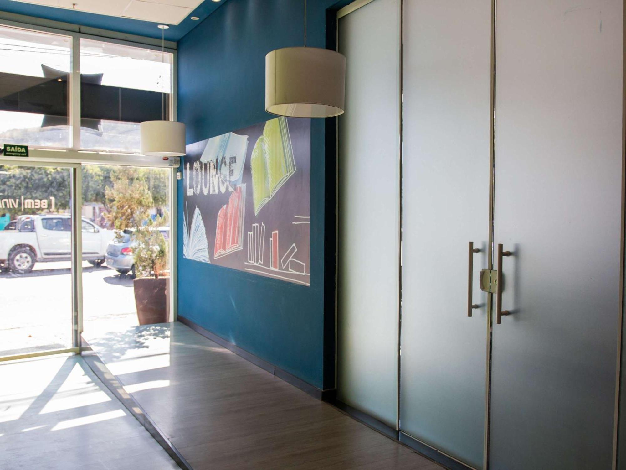 Ibis Budget Itaperuna Exterior foto