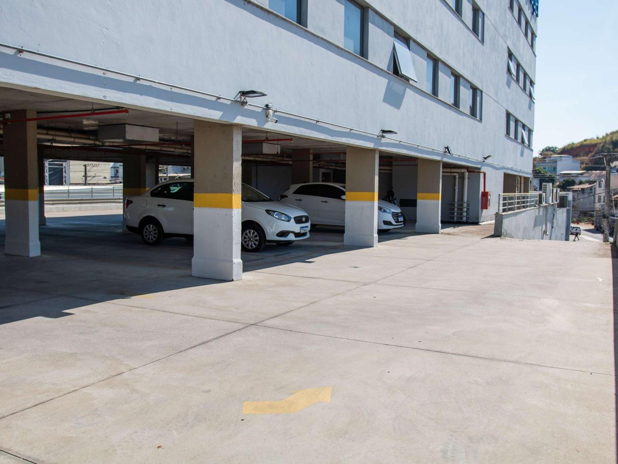 Ibis Budget Itaperuna Exterior foto