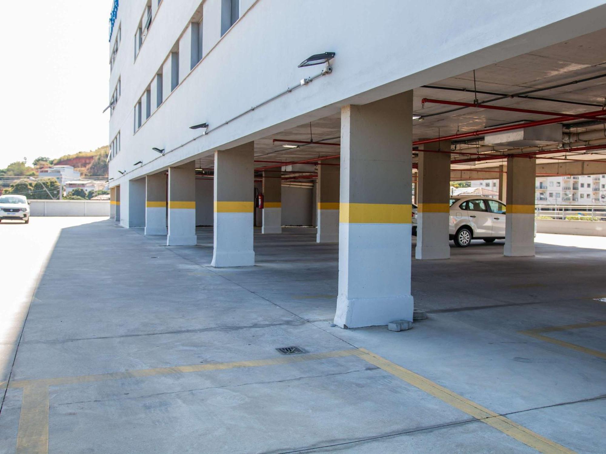 Ibis Budget Itaperuna Exterior foto
